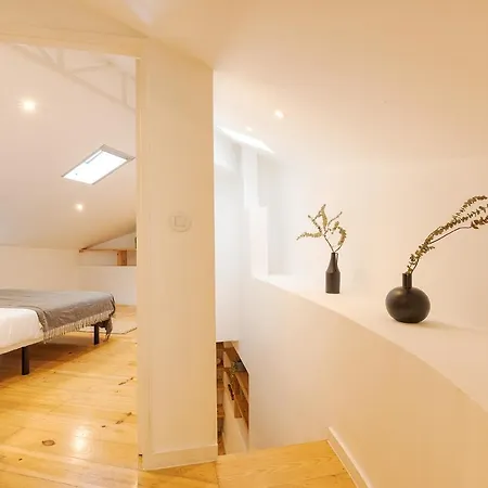Apartment The Yellow House - Duplex Lissabon